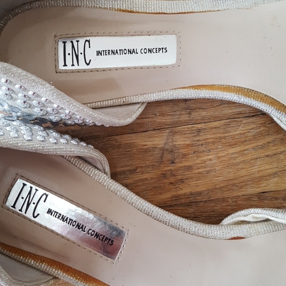 Shoes - Picture 3 of 3